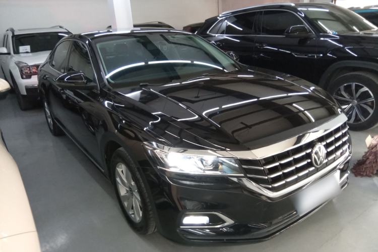 Used Volkswagen Passat 2020 Revised Version 280TSI Business Edition China VI Standard Front Right 45 Deg