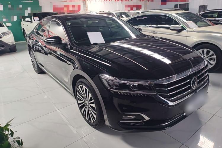 Used Volkswagen Passat 2020 Revised Version 330TSI Luxury Edition China VI Standard Front Right 45 Deg