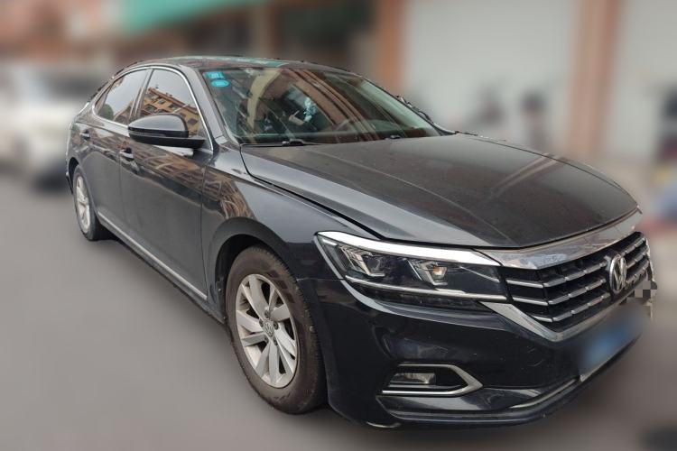 Used Volkswagen Passat 2020 280TSI Business Edition China VI Standard Front Right 45 Deg