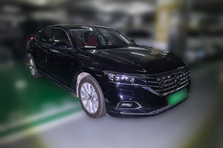 Used Volkswagen Passat 2020 Facelift 330TSI Elite Edition China VI Standard Front Right 45 Deg