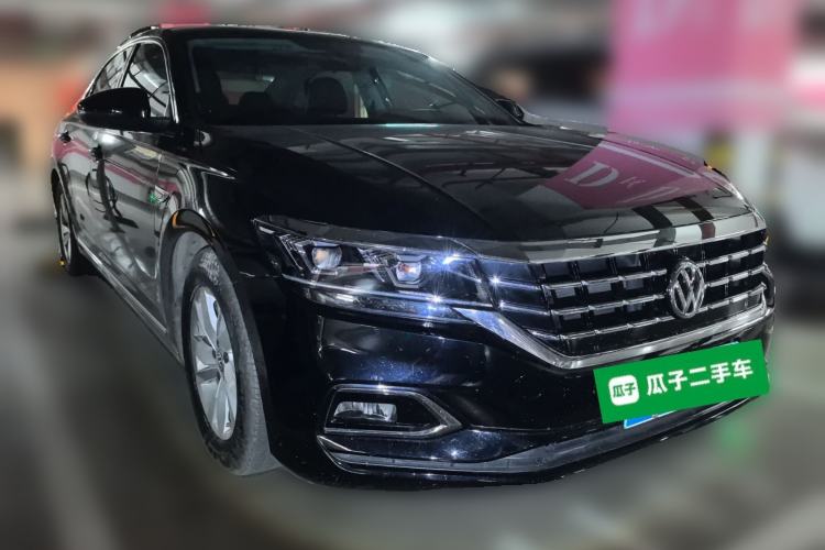 Used Volkswagen Passat 2020 Revised Version 280TSI Business Edition China VI Standard Front Right 45 Deg