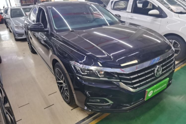 Used Volkswagen Passat 2020 Facelift 330TSI Elite Edition China VI Standard Front Right 45 Deg