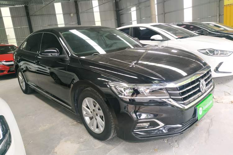 Used Volkswagen Passat 2020 280TSI Business Edition China VI Standard Front Right 45 Deg