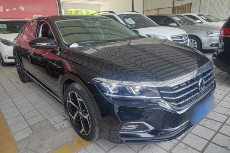 Used Volkswagen Passat 2020 Revised Version 280TSI Business Edition China VI Standard Front Right 45 Deg