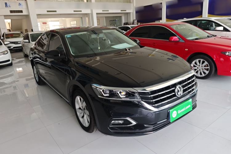Used Volkswagen Passat 2020 Revised Version 280TSI Business Edition China VI Standard Front Right 45 Deg