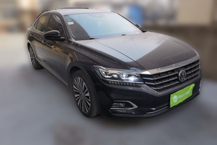 Used Volkswagen Passat 2020 380TSI Flagship Edition China VI Standard Front Right 45 Deg