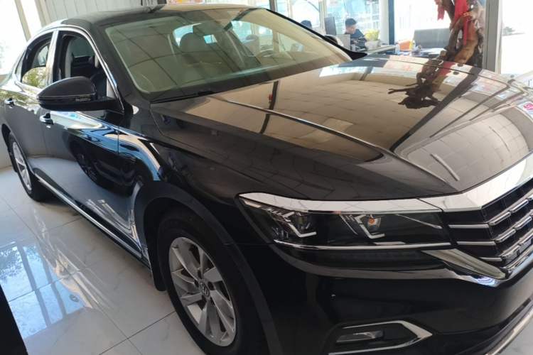 Used Volkswagen Passat 2020 Revised Version 280TSI Business Edition China VI Standard Front Right 45 Deg