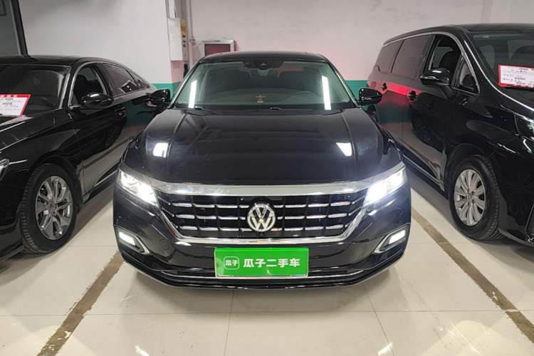 Used Volkswagen Passat 2020 330TSI Prestige Edition China VI Standard Front