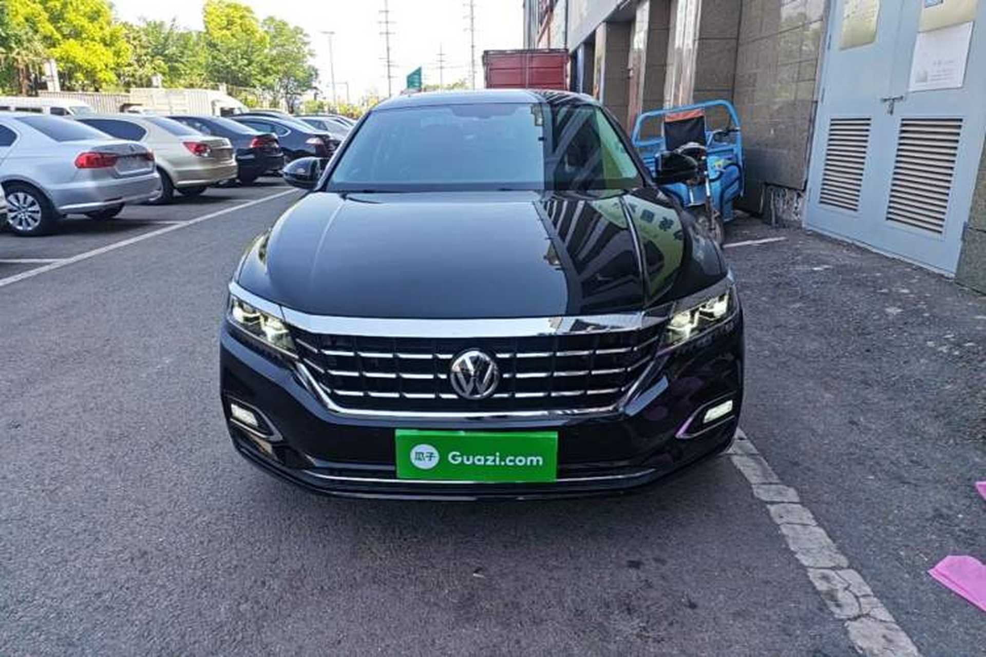 Used Volkswagen Passat 2020 330TSI Luxury Edition China VI Front