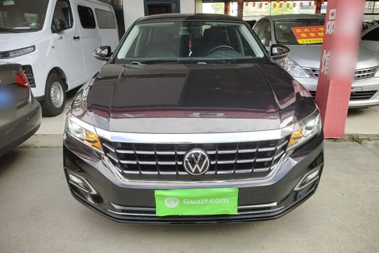 Used Volkswagen Passat 2020 330TSI Elite Edition China VI Front