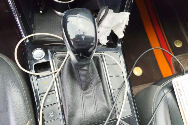 Used Volkswagen Passat 2020 330TSI Elite Edition China VI Gear Lever