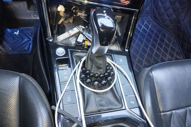 Used Volkswagen Passat 2020 330TSI Luxury Edition China VI Gear Lever