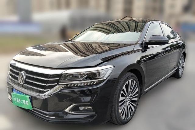 Used Volkswagen Passat 2020 330TSI Luxury Edition China VI