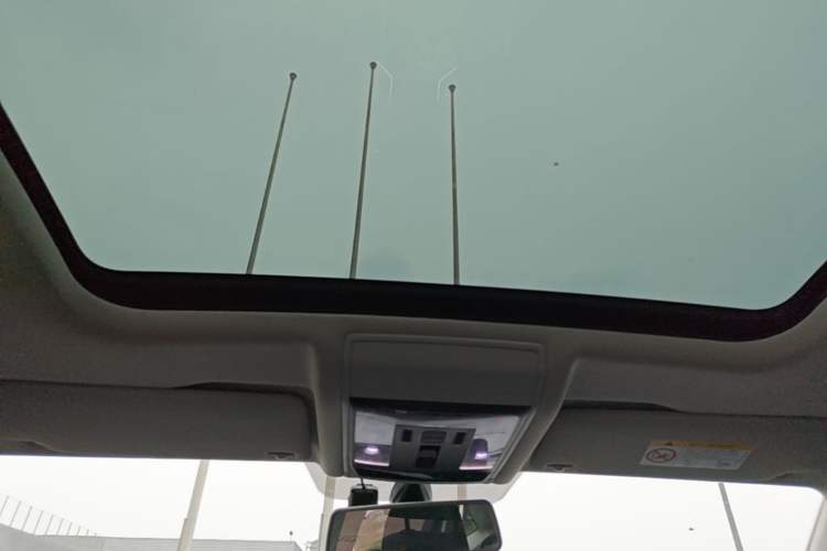 Used Volkswagen Passat 2020 330TSI Elite Edition China VI Headliner