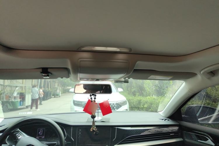 Used Volkswagen Passat 2020 Revised Version 280TSI Business Edition China VI Standard Headliner