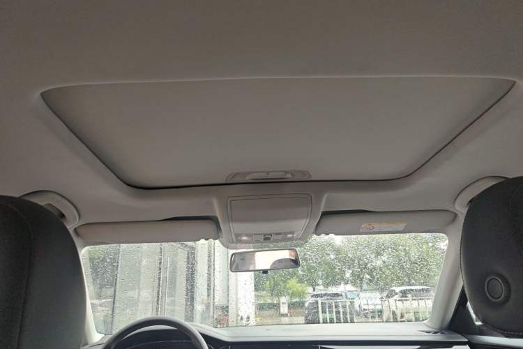 Used Volkswagen Passat 2020 280TSI Business Edition China VI Standard Headliner