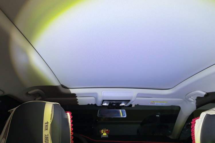Used Volkswagen Passat 2020 Facelift 330TSI Elite Edition China VI Standard Headliner