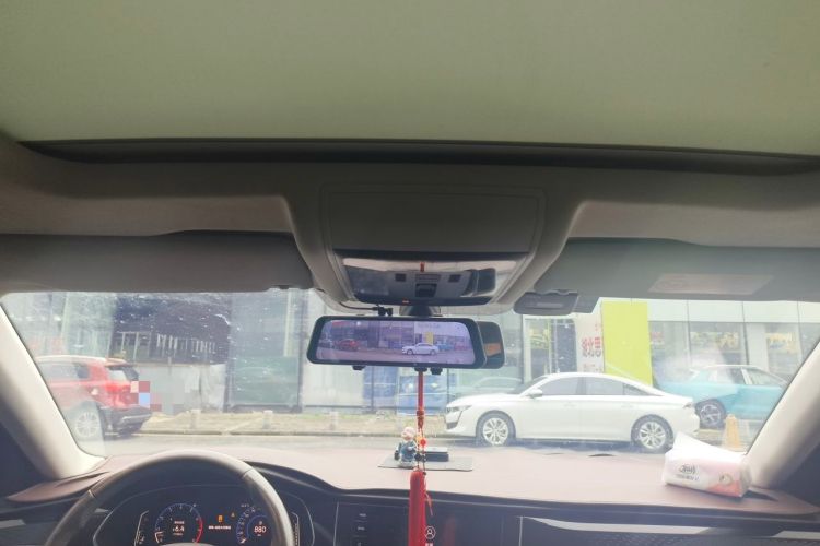 Used Volkswagen Passat 2020 330TSI Luxury Edition China VI Headliner