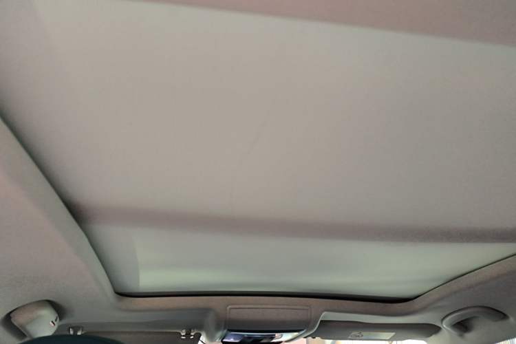 Used Volkswagen Passat 2020 330TSI Elite Edition China VI Headliner