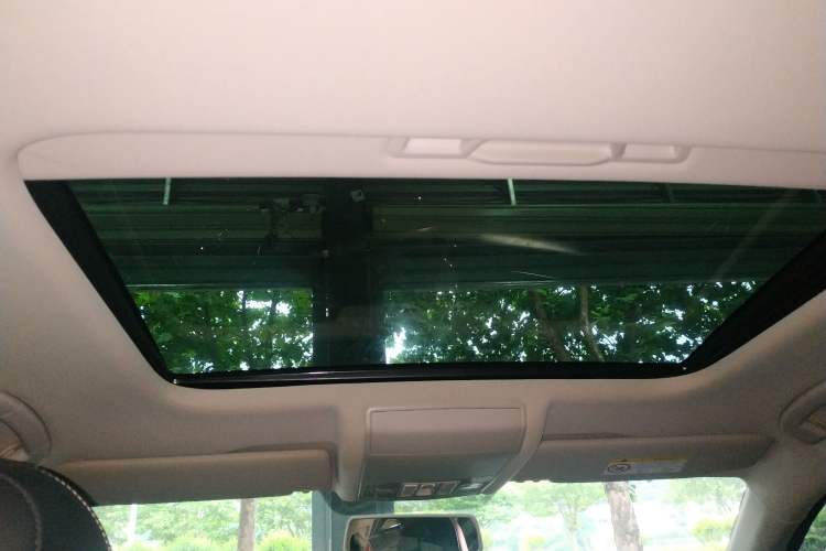Used Volkswagen Passat 2020 280TSI Business Edition China VI Standard Headliner