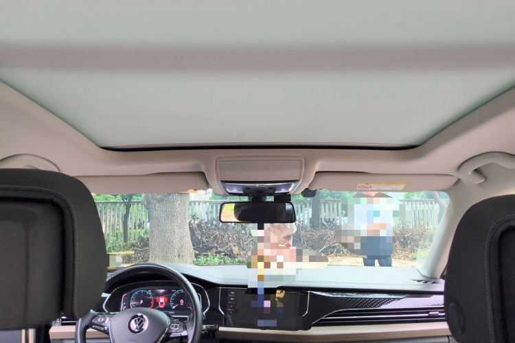 Used Volkswagen Passat 2020 Revised Version 330TSI Luxury Edition China VI Standard Headliner