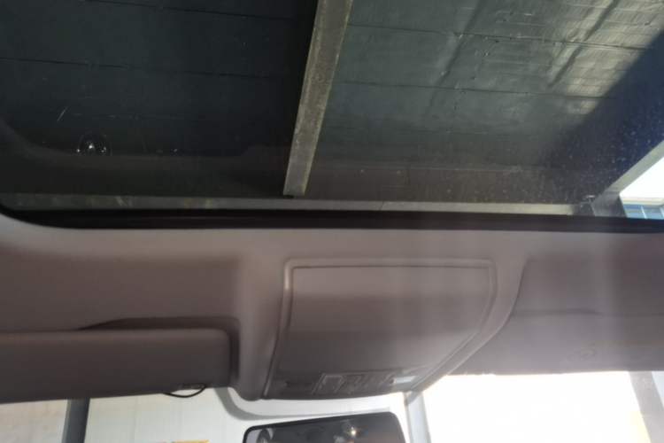 Used Volkswagen Passat 2020 Revised Version 280TSI Business Edition China VI Standard Headliner