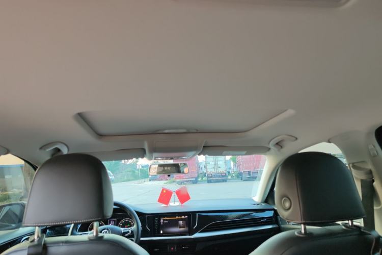 Used Volkswagen Passat 2020 Revised Version 280TSI Business Edition China VI Standard Headliner
