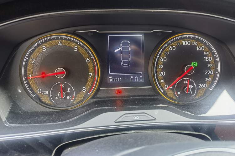 Used Volkswagen Passat 2020 330TSI Elite Edition China VI Instrument Cluster