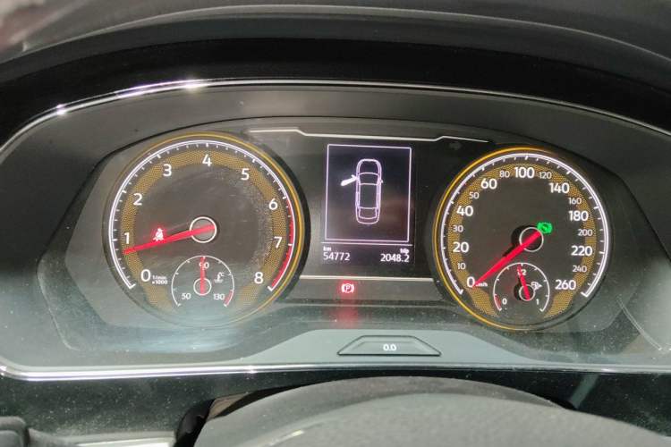 Used Volkswagen Passat 2020 Facelift 330TSI Elite Edition China VI Standard Instrument Cluster