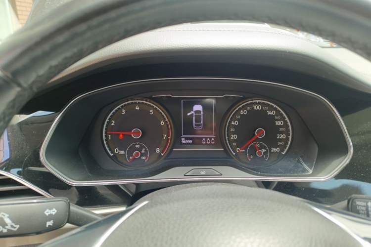 Used Volkswagen Passat 2020 330TSI Elite Edition China VI Instrument Cluster