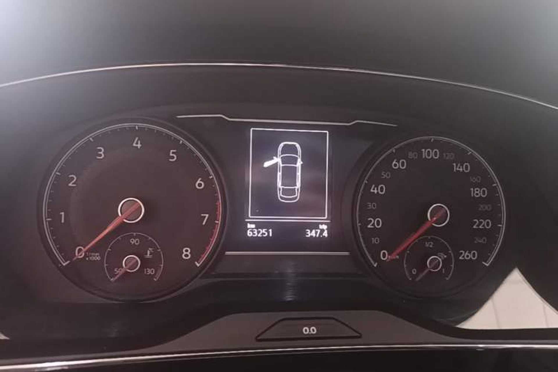 Used Volkswagen Passat 2020 Facelift 330TSI Elite Edition China VI Standard Instrument Cluster