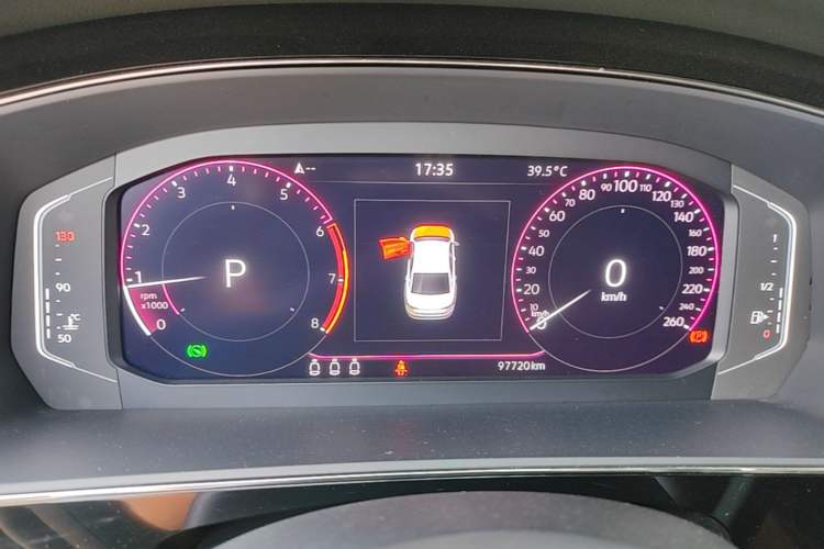 Used Volkswagen Passat 2020 Revised Version 330TSI Luxury Edition China VI Standard Instrument Cluster