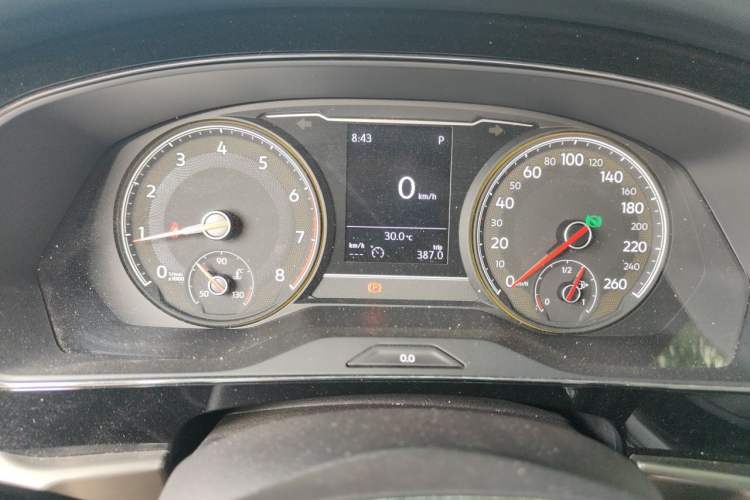 Used Volkswagen Passat 2020 330TSI Elite Edition China VI Instrument Cluster