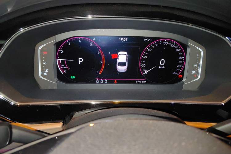 Used Volkswagen Passat 2020 Revised Version 330TSI Luxury Edition China VI Standard Instrument Cluster
