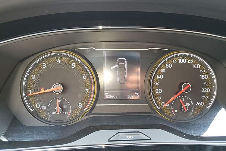 Used Volkswagen Passat 2020 330TSI Elite Edition China VI Instrument Cluster