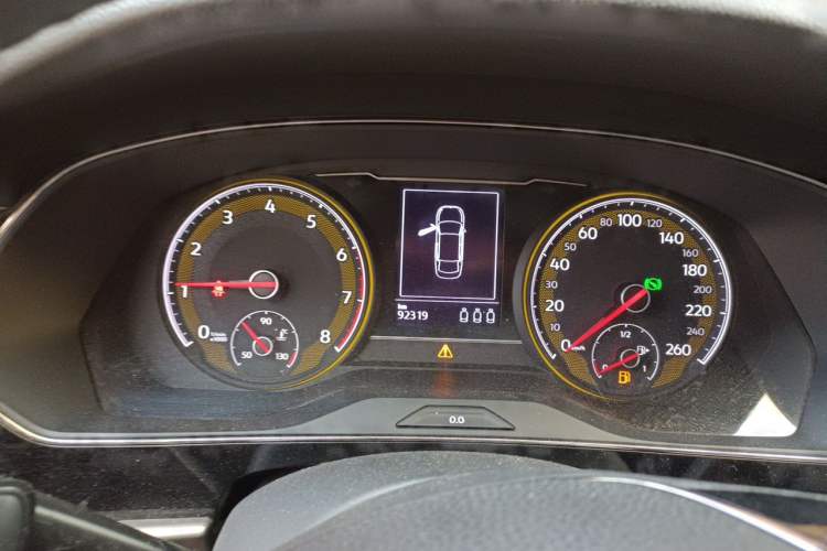 Used Volkswagen Passat 2020 330TSI Elite Edition China VI Instrument Cluster