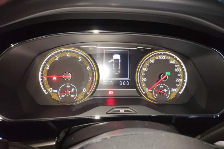 Used Volkswagen Passat 2020 330TSI Elite Edition China VI Instrument Cluster