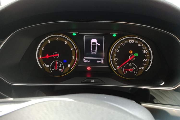 Used Volkswagen Passat 2020 330TSI Elite Edition China VI Instrument Cluster