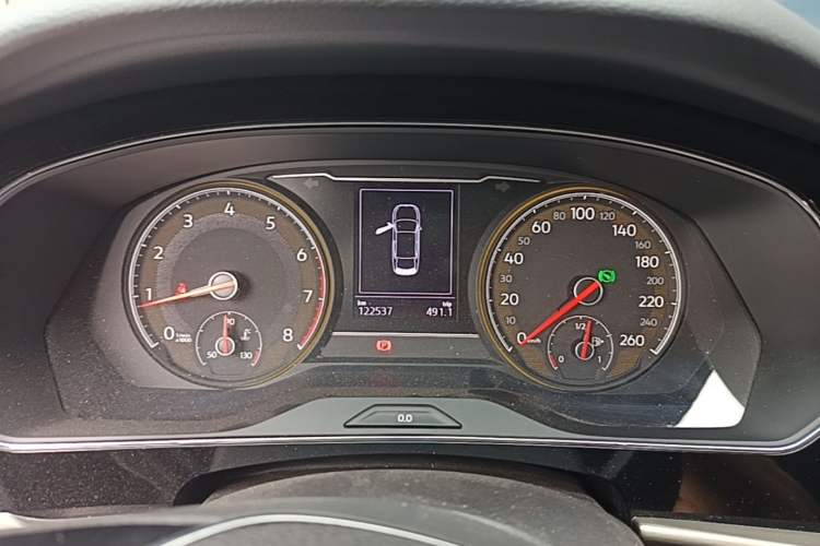 Used Volkswagen Passat 2020 330TSI Elite Edition China VI Instrument Cluster