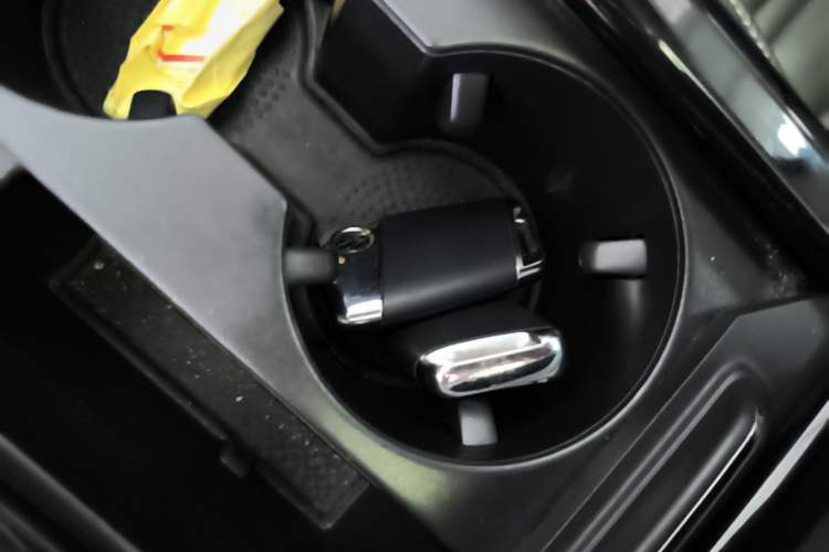 Used Volkswagen Passat 2020 330TSI Elite Edition China VI Interior 1