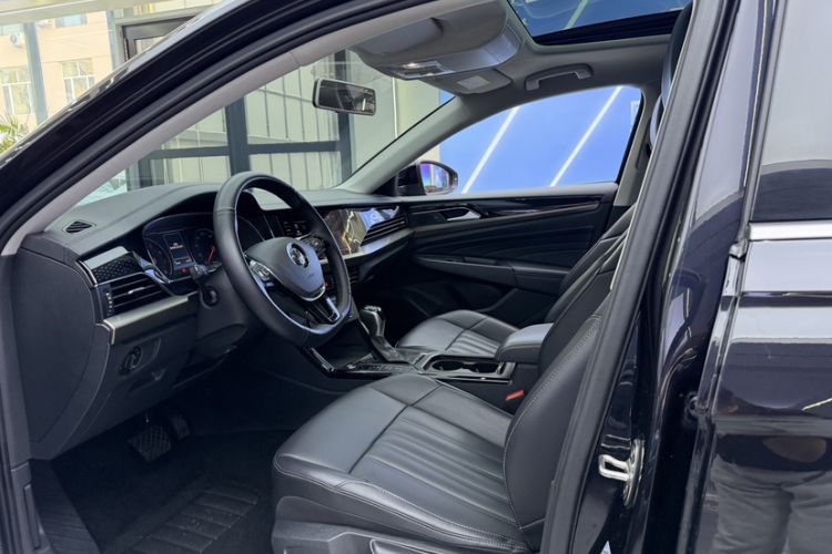 Used Volkswagen Passat 2020 280TSI Business Edition China VI Standard Interior 2