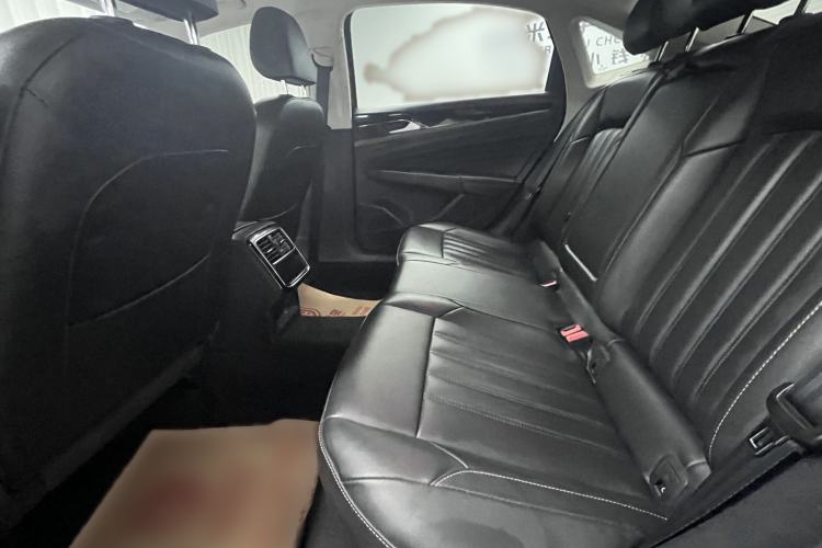 Used Volkswagen Passat 2020 Revised Version 280TSI Business Edition China VI Standard Interior 2