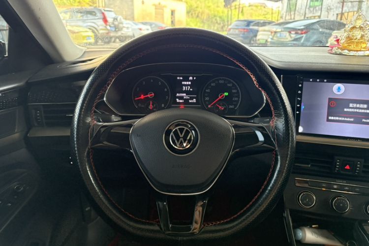 Used Volkswagen Passat 2020 Revised Version 280TSI Business Edition China VI Standard Interior 2