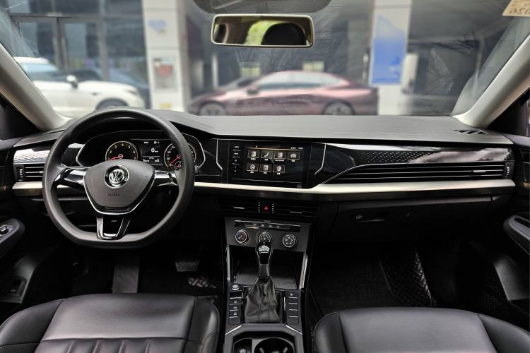Used Volkswagen Passat 2020 280TSI Business Edition China V Standard Interior 2