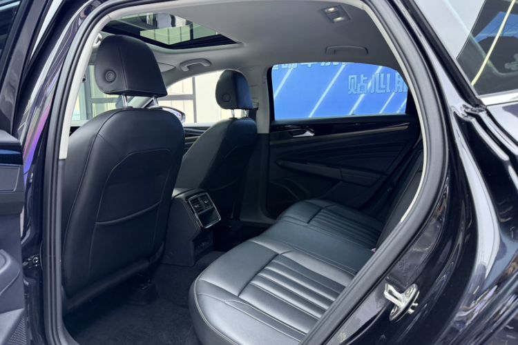 Used Volkswagen Passat 2020 280TSI Business Edition China VI Standard Interior 3