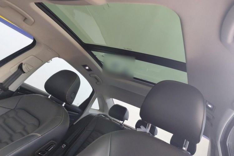 Used Volkswagen Passat 2020 330TSI Elite Edition China VI Interior 7