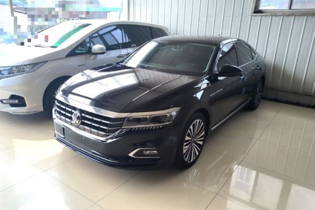 Used Volkswagen Passat 2020 Revised Version 330TSI Luxury Edition China VI Standard
