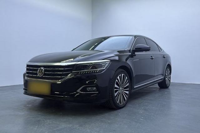 Used Volkswagen Passat 2020 330TSI Luxury Edition China VI