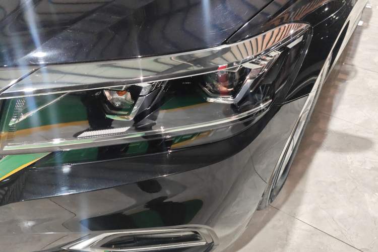 Used Volkswagen Passat 2020 Revised Version 280TSI Business Edition China VI Standard Left Front Headlight