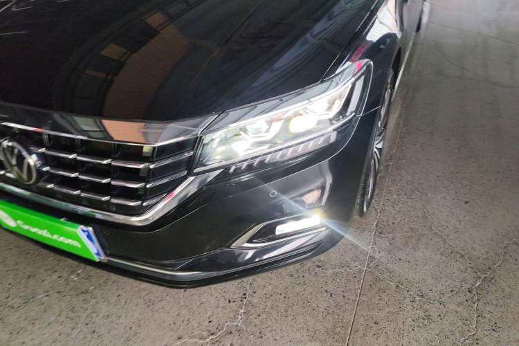 Used Volkswagen Passat 2020 Revised Version 330TSI Luxury Edition China VI Standard Left Front Headlight